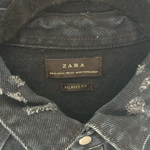 MENS ZARA RELAXED FIT NAVY JEAN BUTTON UP DISTRESSED SHIRT SIZE XL - Picture 5 of 5